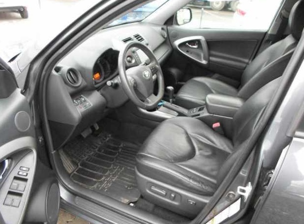 TOYOTA RAV 4 (01/02/2011) - 